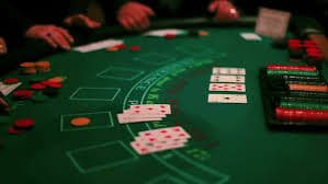 Sports betting odds board showing basketball and football markets on phfun club